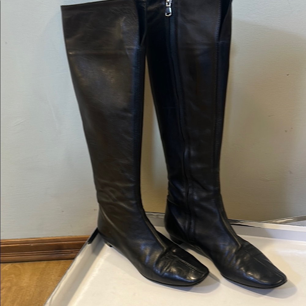Morrison women’s Black Leather Knee-High Boots size 10 Italy leather